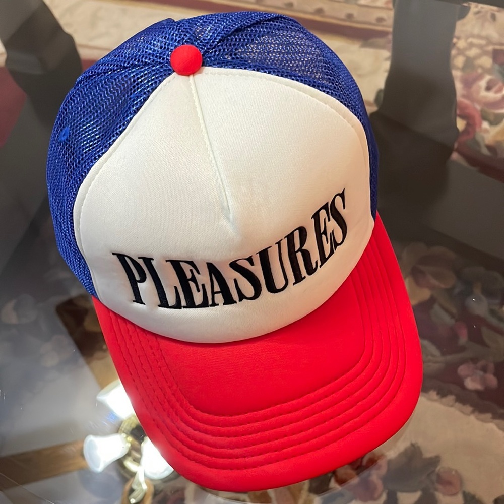 Trucker cap
